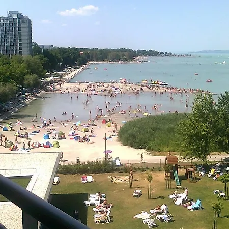 Club218 Viktoria Wellness Apartman Apartment